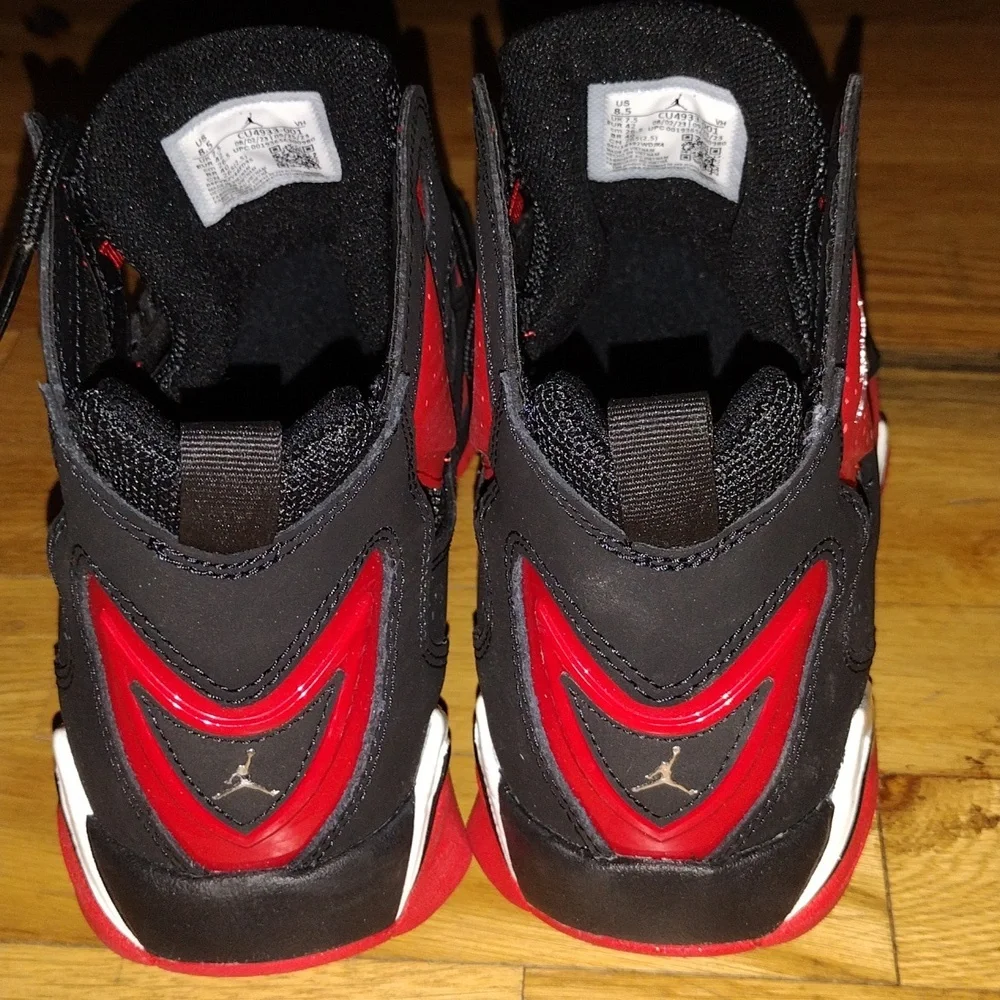 Jordan True Flight Black And Red Sneakers - Picture 3 of 8